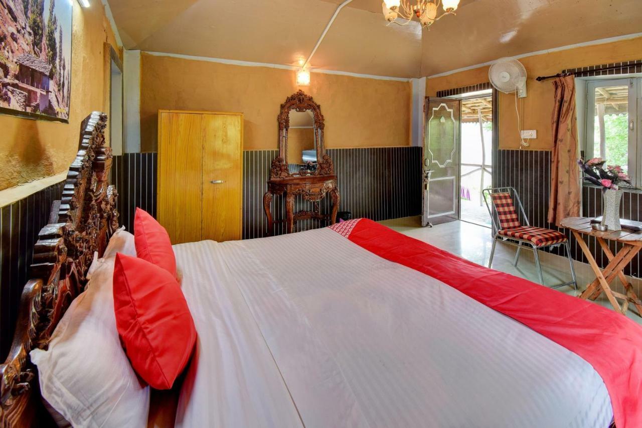 Oyo 43476 Vatika Resort Simlá Kültér fotó